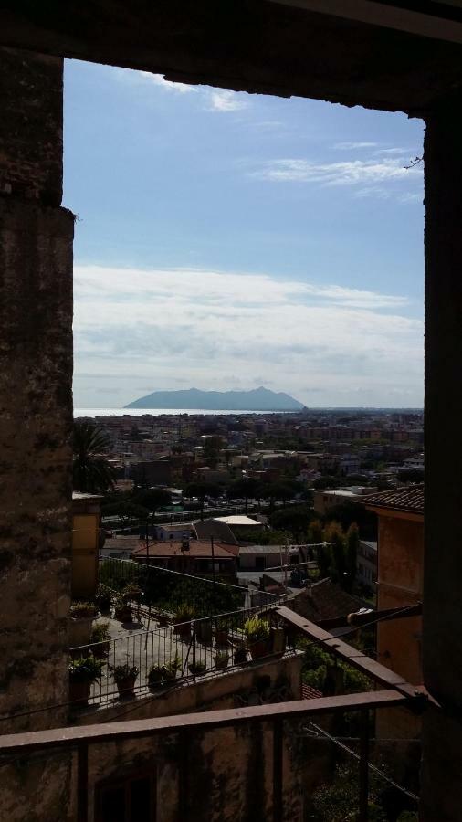 Torrione San Lorenzo I テッラチーナ エクステリア 写真